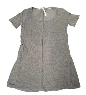 Lululemon‎ Love Tee Charcoal Grey Heather Pima Cotton Scoop Neck T-Shirt Size 4 thumbnail 1