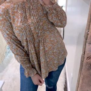 LOFT floral top size medium thumbnail 4