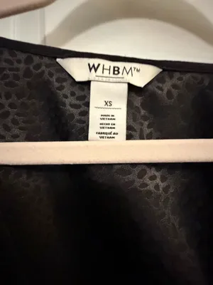 White House Black Market top thumbnail 2
