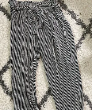 Cute stripe pants Size M thumbnail 1