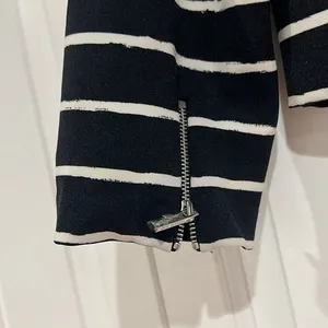 Elizabeth and James Jayren Crop Top Black White Stripe Womens‎ medium thumbnail 6