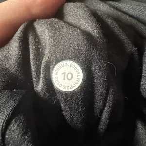Lululemon Black Jogger Pants 10 thumbnail 4