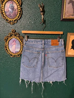 Levi’s Blue Denim Skirt Sz 26 Mini thumbnail 2