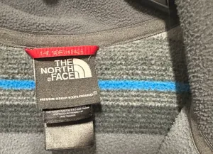 The North Face Striped Sweater is a Men’s size XL. thumbnail 4