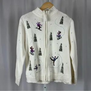Traditions Medium Ramie Cotton Embroidered Winter Snow Skiing Ice Skate Jacket thumbnail 1