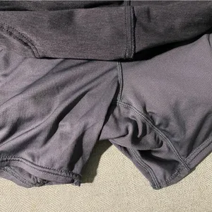 medium cargo skort in charcoal. thumbnail 7