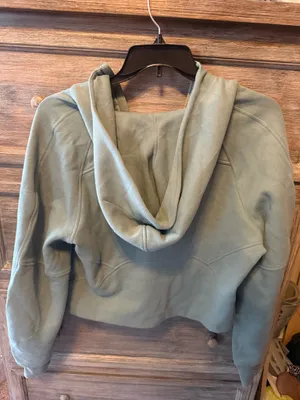 Lululemon Cropped Half-Zip Scuba Hoodie thumbnail 3