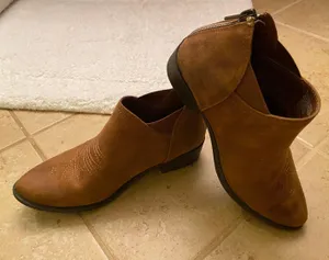 Cat & Jack Zipper Back Western Booties thumbnail 1