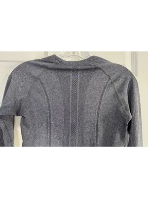 Lululemon Athletica Swiftly Tech Long Sleeve Shirt Gray Athleisure Womens 2 or 4 thumbnail 4