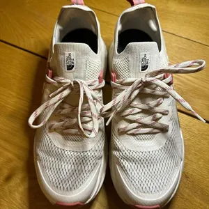 The North Face Vectiv Hypnum sneaker 9.5 thumbnail 2