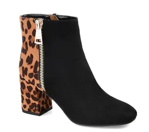 Journee Collection Bootie thumbnail 1