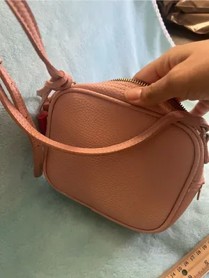 Pink Heart Patch Crossbody Camera Bag with 'Z' Accent thumbnail 4