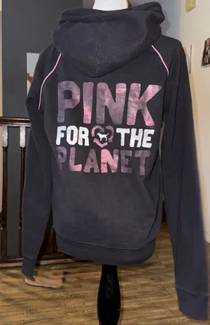Pink Victoria’s Secret 1986 ‘08 A TRADITION OF EXCELLENCE PINK for the planet thumbnail 1
