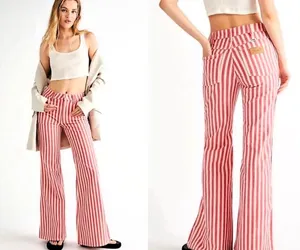 Wrangler 'The Wanderer' Flare Jeans Raspberry Ripple Stripe Size W26/L30 NWT thumbnail 2