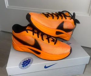 Giannis Freak 6 Basketball Shoes thumbnail 1
