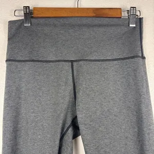 TYR Women's Medium Base Kinetic™‎ High-Rise 21" Leggings Gray Cropped Mid Calf thumbnail 3