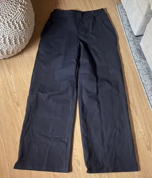 Aerie Women's Black Wide-Leg Pants thumbnail 1