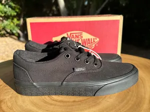 VANS Women's Doheny Canvas Black/Black Lace Up Canvas Sneaker Size 6 thumbnail 1