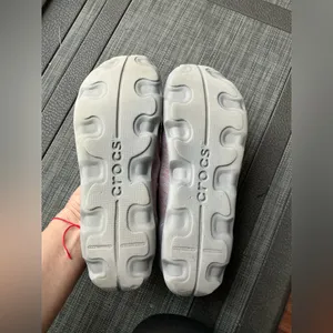Comfy casual CROCS 🌺 thumbnail 9