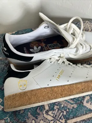 adidas White Leather Sneakers with Burgundy Logo Accents thumbnail 6
