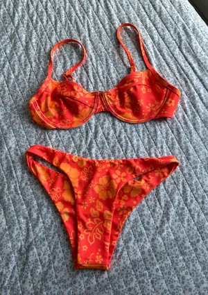 Kulani Kinis Bikini Set lilo  thumbnail 1
