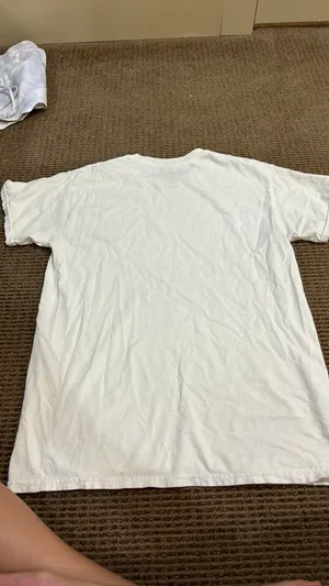 T-shirt thumbnail 2