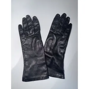 Vintage Womens Size M / 7 Black Soft Leather Formal Mid Length thumbnail 2