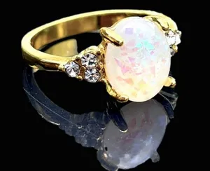 Opal Your Heart sz 7 ring simulated opal rhinestones gold tone fancy sparkly NEW thumbnail 2