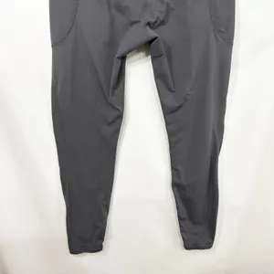 Halara Medium Leggings High Waisted Gray Side Pockets 7/8 Solid‎ Athleisure 1532 thumbnail 6