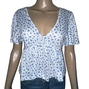 SheIn Ditsy Floral Peplum Top thumbnail 5