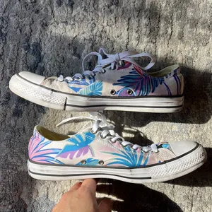CONVERSE All Star Tropical Floral Print Sneakers Men’s 9 Women’s 11 thumbnail 7