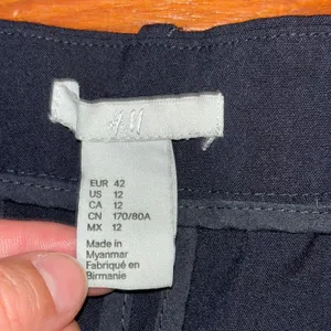 H&M slacks thumbnail 3