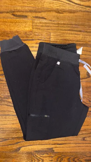 FIGS Zamora Jogger Scrub Pants thumbnail 8