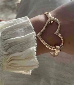 Gold Plated hammered Heart bangle bracelet cuff Stainles Steel Womens jewelry thumbnail 1