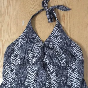 Bin 9 Womens Snake Print Catalina size 2X(18W-20W) 1 piece swimsuit thumbnail 2