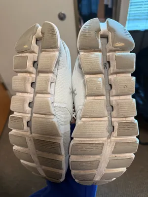 Women’s On Cloud Shoes thumbnail 3