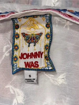 Johnny Was Women’s Size S White Pink Red Blue Embroidery Button Down Blouse thumbnail 9