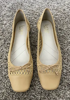 Women’s Franco Sarto Myra Cap-Toe Woven Flats Beige Tan Size 7.5 thumbnail 1