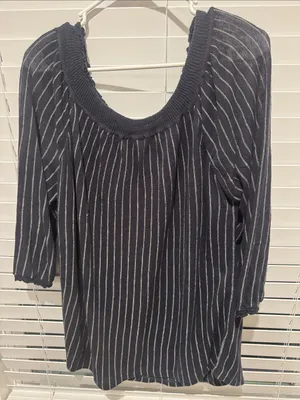 NIC+ZOE Navy and White Striped Long Sleeve Scoop Neck Top. PTP 22-24. Length 29 thumbnail 1
