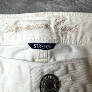 American Eagle Womens Size 14 White Jeans Stretch Straight Leg Denim Casual thumbnail 4