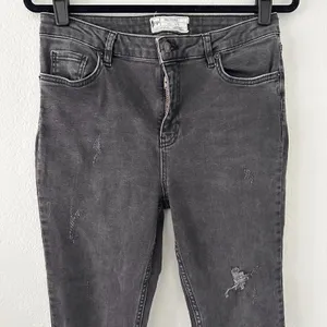 Free People Size (30) Woman's‎ Black Pant Distressed Skinny Jeans thumbnail 7