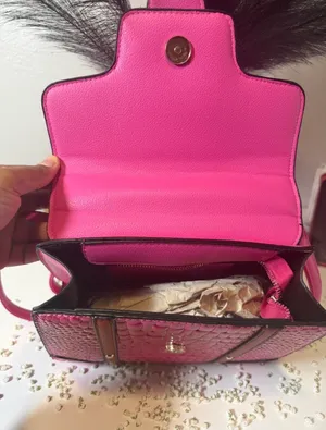 Pink Crocodile handbag thumbnail 4