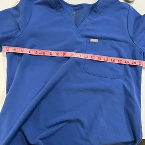 FIGS Technical Collection Scrub Top Blue Size L Mens Womens Unisex Pocket thumbnail 6