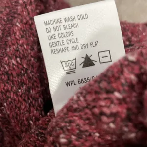 Woolrich Ruby Sweater Vest Size Large Embroidered Cabincore Winter Snowflake thumbnail 8