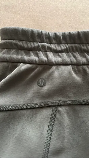 Lululemon Softstreme High-Rise Pants Green thumbnail 4