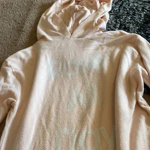 Wild fox hoodie xs‎ thumbnail 5