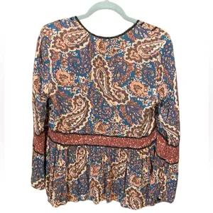 American Eagle Paisley Long Sleeve Women’s Medium thumbnail 2