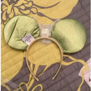 NWOT Disney Princess and the Frog Tiana Minnie Mouse Ear Headband thumbnail 2