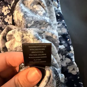 Simply Vera Vera Wang Top thumbnail 6