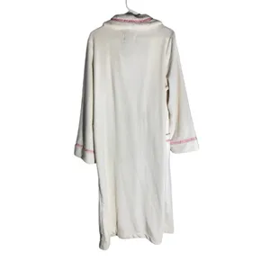 Victoria’s Secret Women’s Robe – Extra Large thumbnail 6
